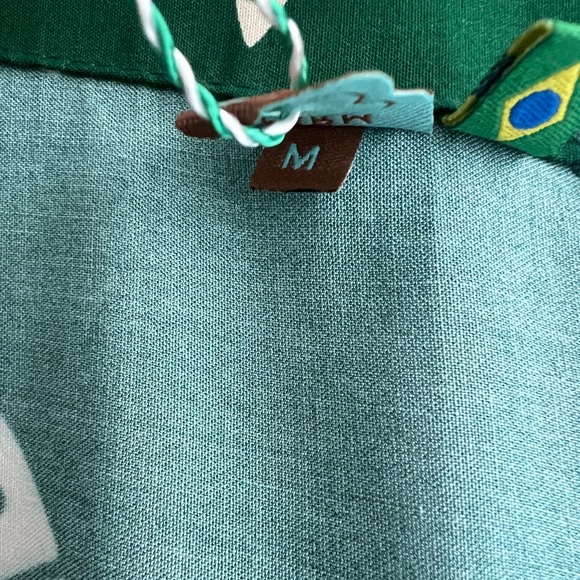 Farm Rio Fish Design flowy Kimono top - Picture 8 of 10